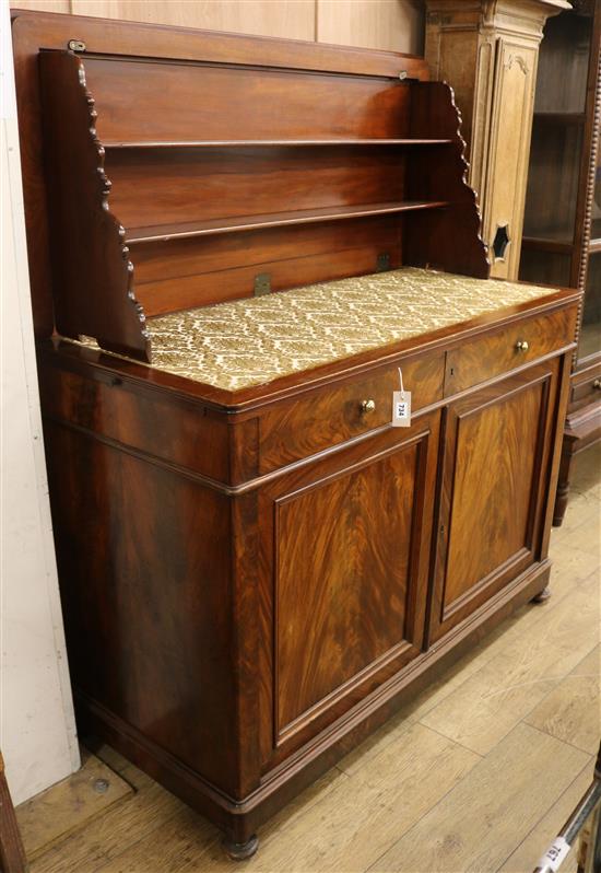 A late 19th century French mahogany hinged top buffet W.136cm